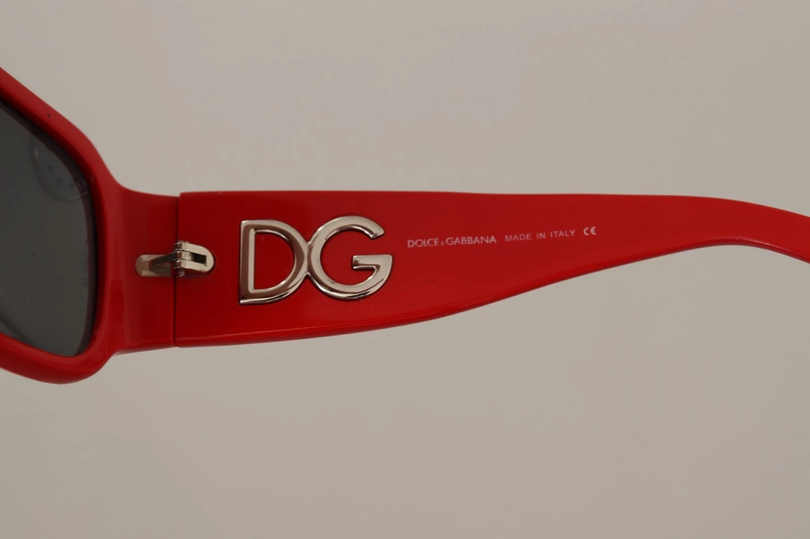 Солнцезащитные очки Dolce & Gabbana DG4027