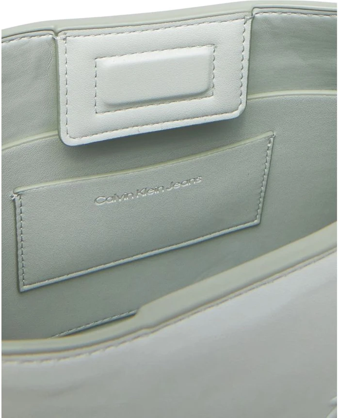 Сумка Calvin Klein Jeans SCULPTED CHAIN SHOULDER