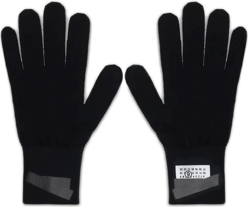 Перчатки MM6