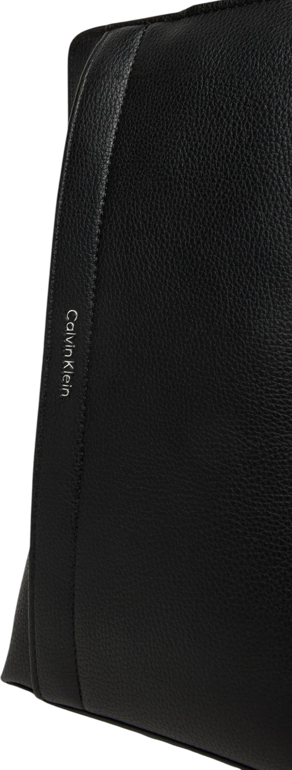 Сумки Calvin Klein