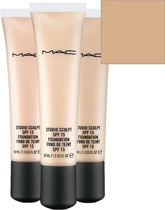 Тональная основа MAC Cosmetics Studio Sculpt SPF 15