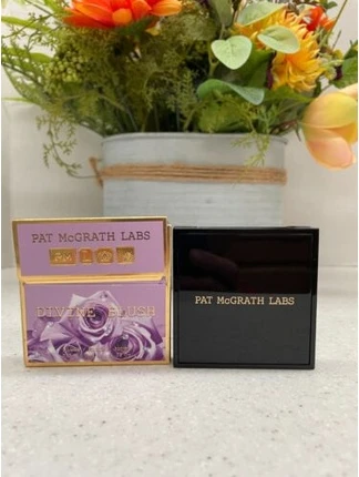 Пудра-румяна Pat McGrath Labs Skin Fetish Divine Powder Rouge