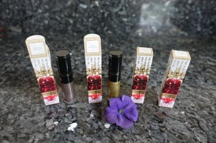 Жидкие тени для век Revolution Pat McGrath Labs Fetisheyes Longwear
