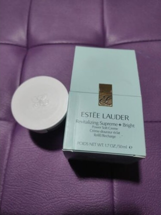 Увлажняющий крем для лица Estee Lauder Revitalizing Supreme+ Bright Power Soft Creme