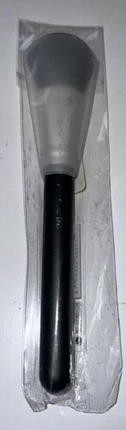Кисть для тональной основы MAC Cosmetics Synthetic Split Fiber Face Brush