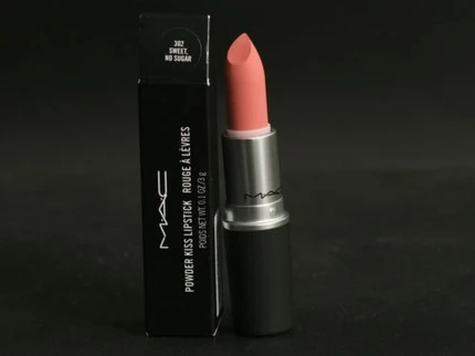 Помада MAC Powder Kiss