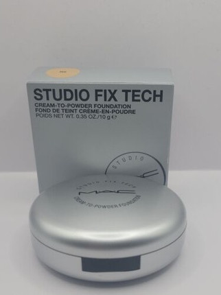 Тональный крем-пудра MAC Cosmetics Studio Fix