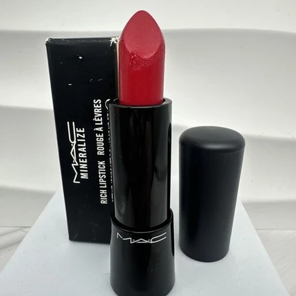 Губная помада MAC Cosmetics Mineralize Rich Lipstick So Good Red