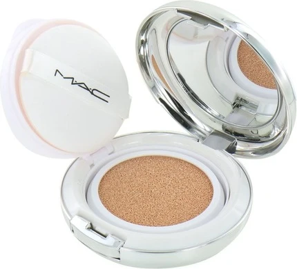 Тональный крем Foundation Lightful C Coral Grass Extra Light Rose SPF50 MAC Cosmetics