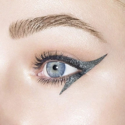 Жидкая подводка для глаз Revlon So Fierce Chrome Ink