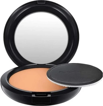 Компактная пудра MAC Cosmetics