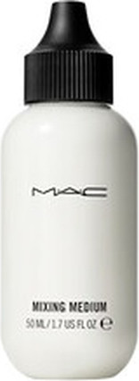 Тональная основа MAC Cosmetics
