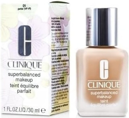 Тональная основа Clinique Superbalanced Makeup