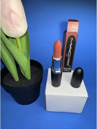 Помада MAC Cosmetics MACximal Матовая помада 688 GO RETRO