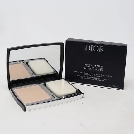 Компактная тональная основа Christian Dior
