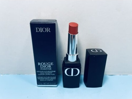 Помада Christian Dior Rouge Dior Forever Стойкая к Смазыванию