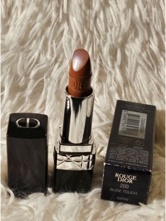 Помада Christian Dior Rouge Couture Colour Satin Lipstick Floral Lip Care 200 Nude Touch