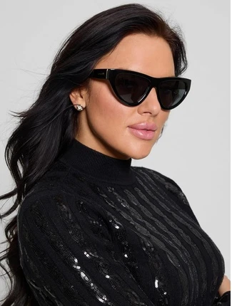 Солнечные очки GUESS GU0015201A57