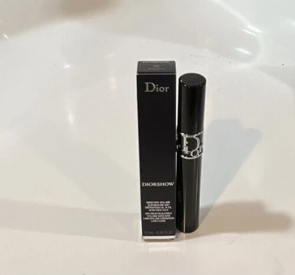 Тушь для ресниц Christian Dior Diorshow 24H Wear Buildable Volume Mascara