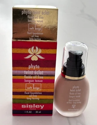 Жидкая тональная основа Sisley Phyto-Teint Eclat