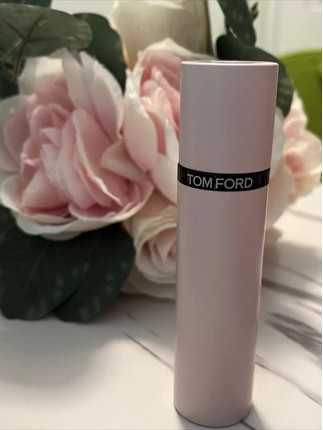 Парфюмированная вода Tom Ford Rose Prick