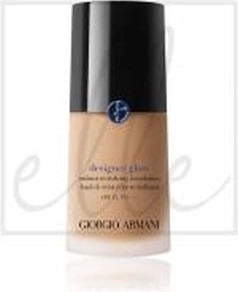 Тональная основа Giorgio Armani Designer Glow Radiant Revitalizing Foundation
