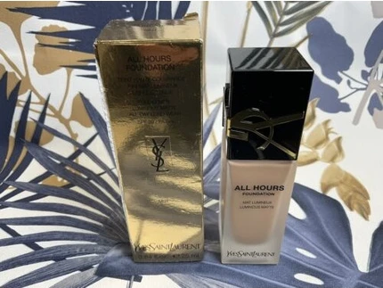 Тональная основа Foundation Yves Saint Laurent All Hours