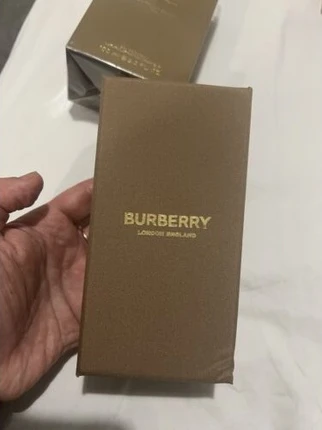 Eau De Parfum Burberry Hawthorn Bloom