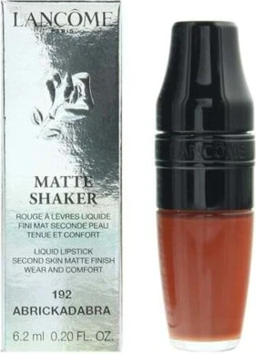 Помада Lancome Matte Shaker