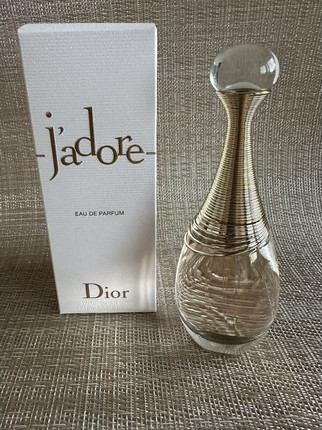 Парфюмерная вода Christian Dior J'Adore