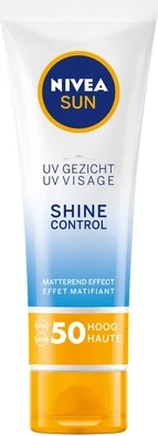 Солнцезащитное средство для лица с высоким уровнем защиты Nivea Sun Uv Face Shine Control Spf50