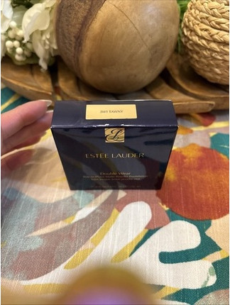 Пудра-основа Estee Lauder Double Wear
