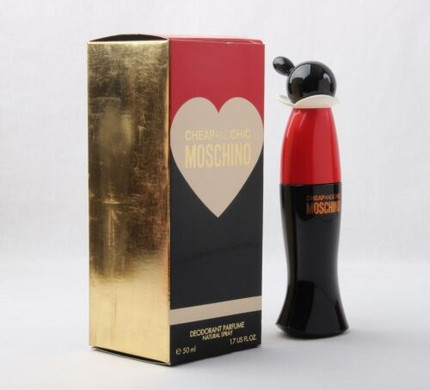 Дезодорант-спрей Moschino Cheap & Chic