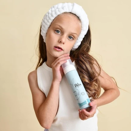 Гель для душа L'Occitane Lav Kids Естественно нежный