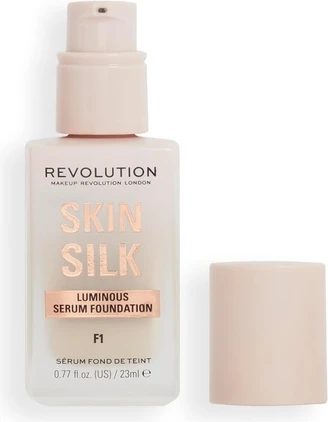 Тональная основа-сыворотка Makeup Revolution Skin Silk Serum Foundation со средней степенью покрытия и гиалуроновой кислотой