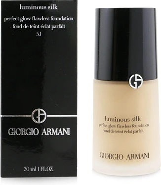 Тональная основа Luminous Silk от Giorgio Armani