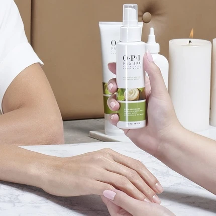 Спрей OPI Moisture Bonding Ceramide Spray