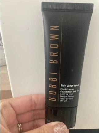 Жидкая пудровая тональная основа Bobbi Brown Skin Long Wear