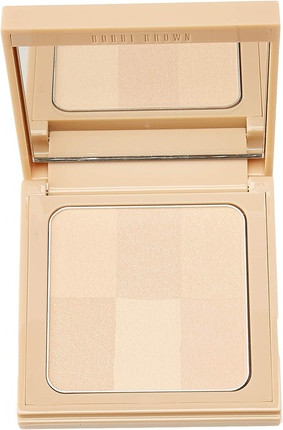 Пудра Bobbi Brown Nude Finish Illuminating Powder
