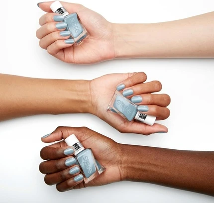 Гель-лак Essie First View