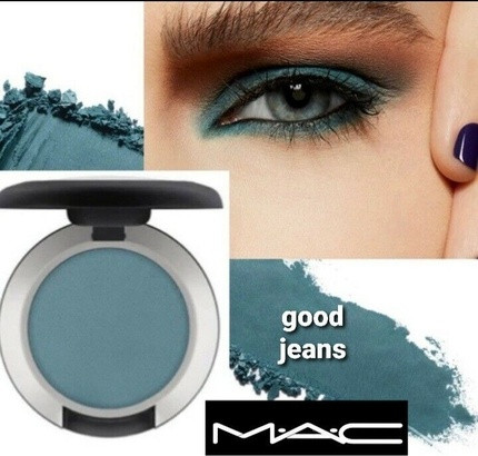 Рассыпчатые тени для век MAC Cosmetics