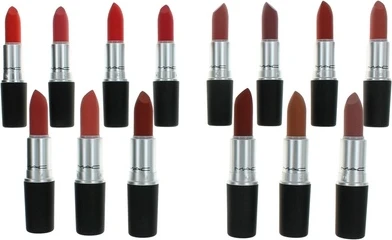 Губная помада MAC Powder Kiss