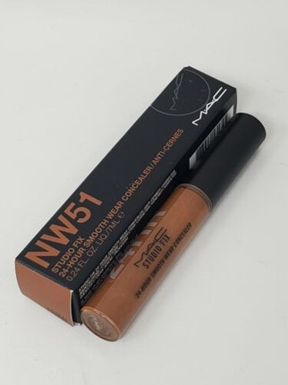 Консилер MAC Cosmetics