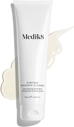 Очищающий гель Medik8 Surface Radiance Cleanse