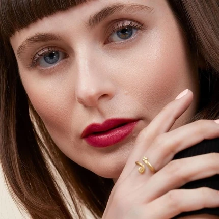 Помада Monika Blunder Beauty Kissen Lush Lipstick Crayon