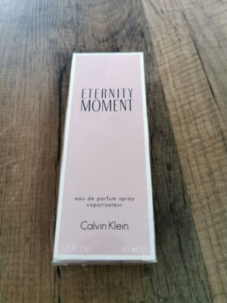 Парфюмерная вода Calvin Klein Eternity Moment