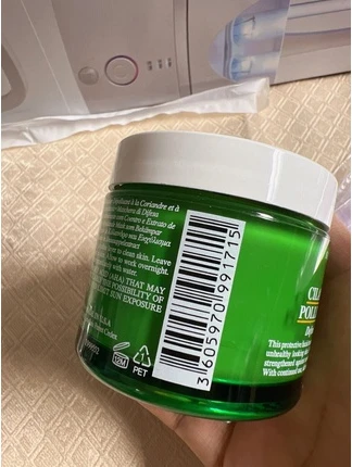 Очищающая маска Kiehl's с экстрактом кориандра и апельсина для защиты от загрязнений