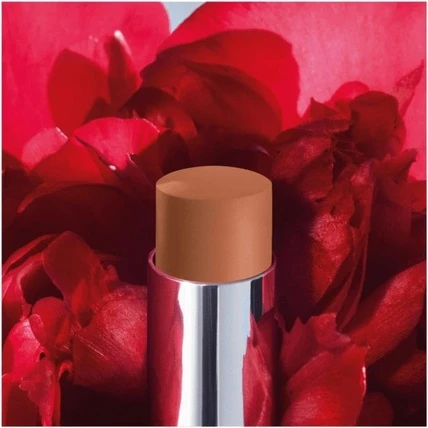 Помада Christian Dior Rouge Forever не оставляет отпечатков