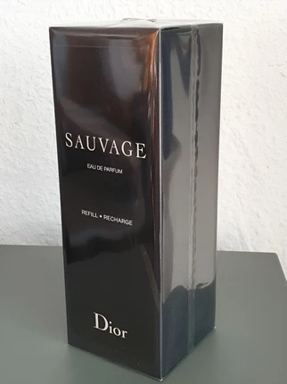 Парфюмерная вода Christian Dior Sauvage