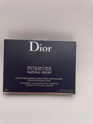 Тональная основа Foundation Christian Dior Forever Natural Velvet